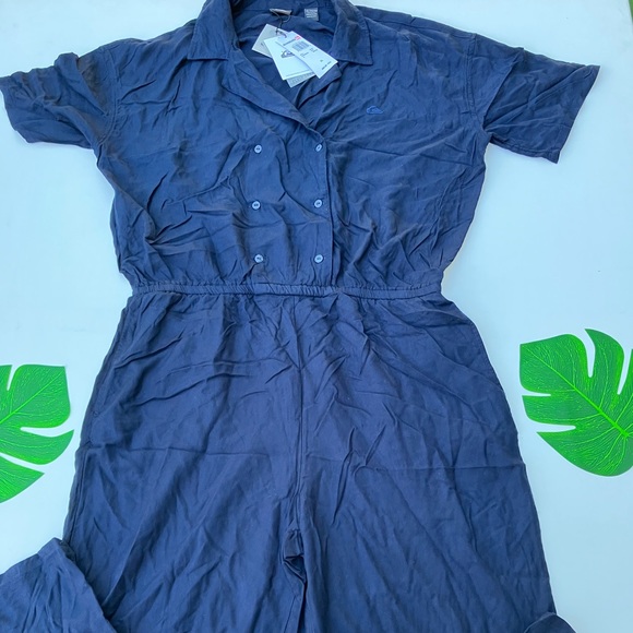 🔆Women’s Volcano Short Sleeve Jumpsuit🔆 - Picture 2 of 10